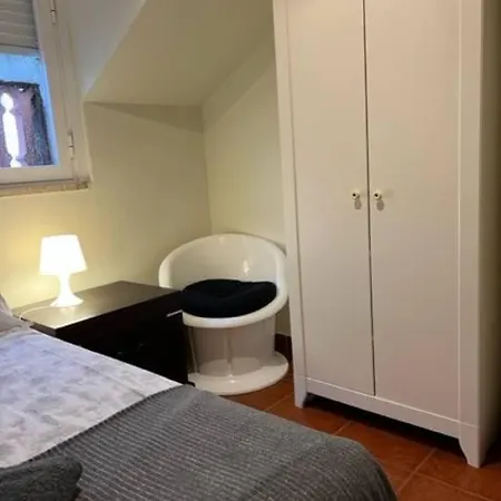 3 Bedrooms In Campolide - 60 1b 아파트 *