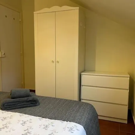 3 Bedrooms In Campolide - 60 1b Лиссабон